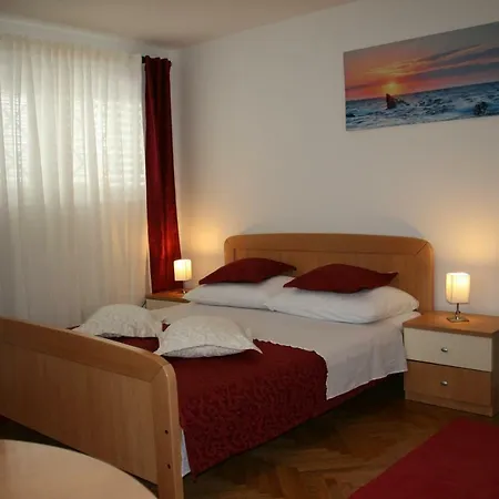 Josipa Appartement *